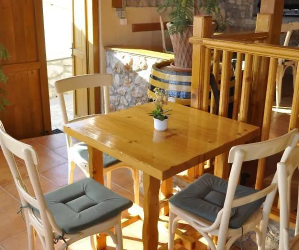 In Barbat With Balcony, Air Conditioning 660-3 * Barbat na Rabu