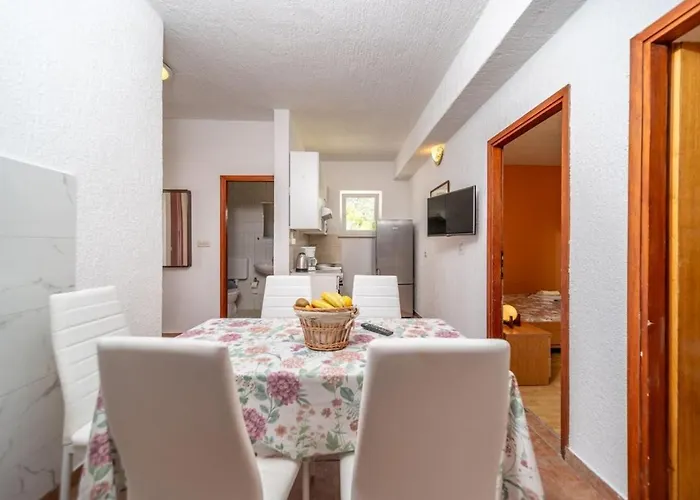 In Barbat With Balcony, Air Conditioning 660-3 Barbat na Rabu
