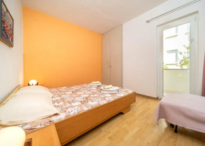 In Barbat With Balcony, Air Conditioning 660-3 Daire *