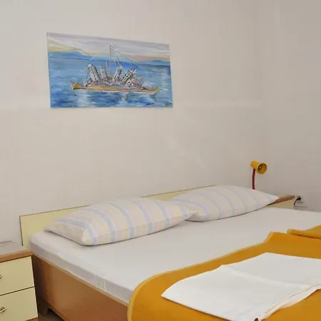 In Barbat With Balcony, Air Conditioning 660-3 Barbat na Rabu