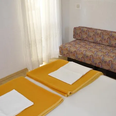 In Barbat With Balcony, Air Conditioning 660-3 Barbat na Rabu