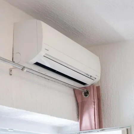 In Barbat With Balcony, Air Conditioning 660-3 Apartament *